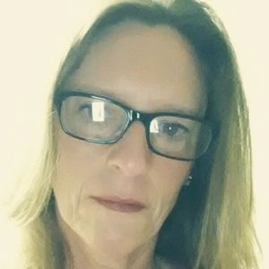 Meet your Posher, Janet